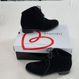 Blondo Rayann Black Suede Waterproof Booties Size 7.5